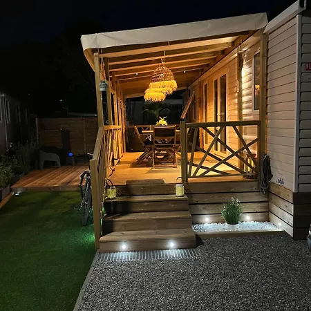 Campsite Mobil Climatise Au Calme Et Proche Des Activites Cap Ferret